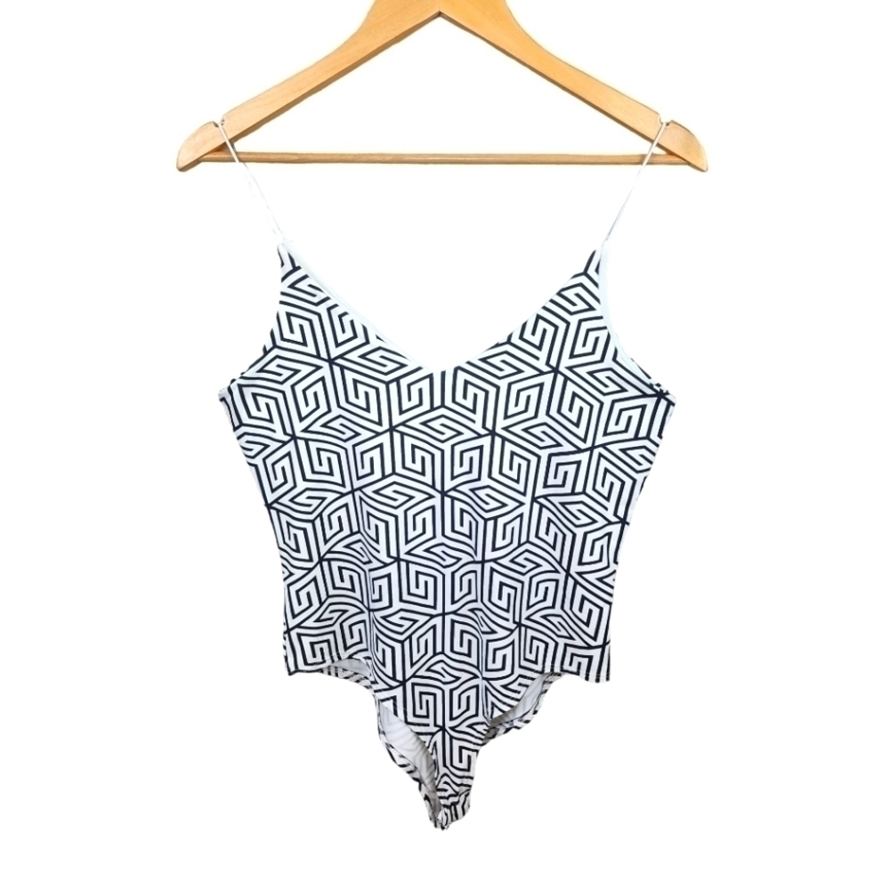 GAZE Strappy Bodysuit Size L